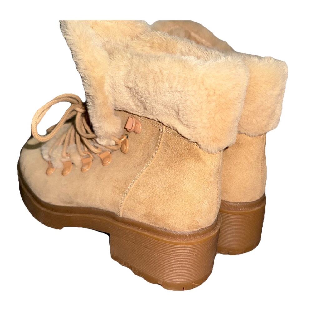 New Day Camel Brushed Faux Fur Hiking Combat Boot Lace Up Women 10